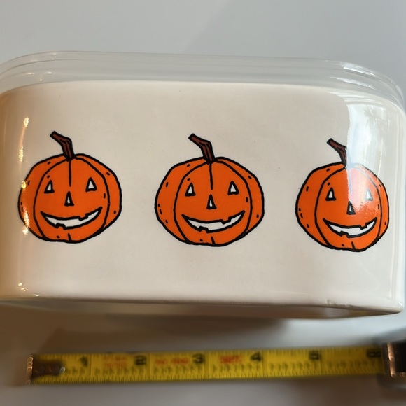 Rae Dunn White with pumpkins Food Storage Container - Picture 4 of 10